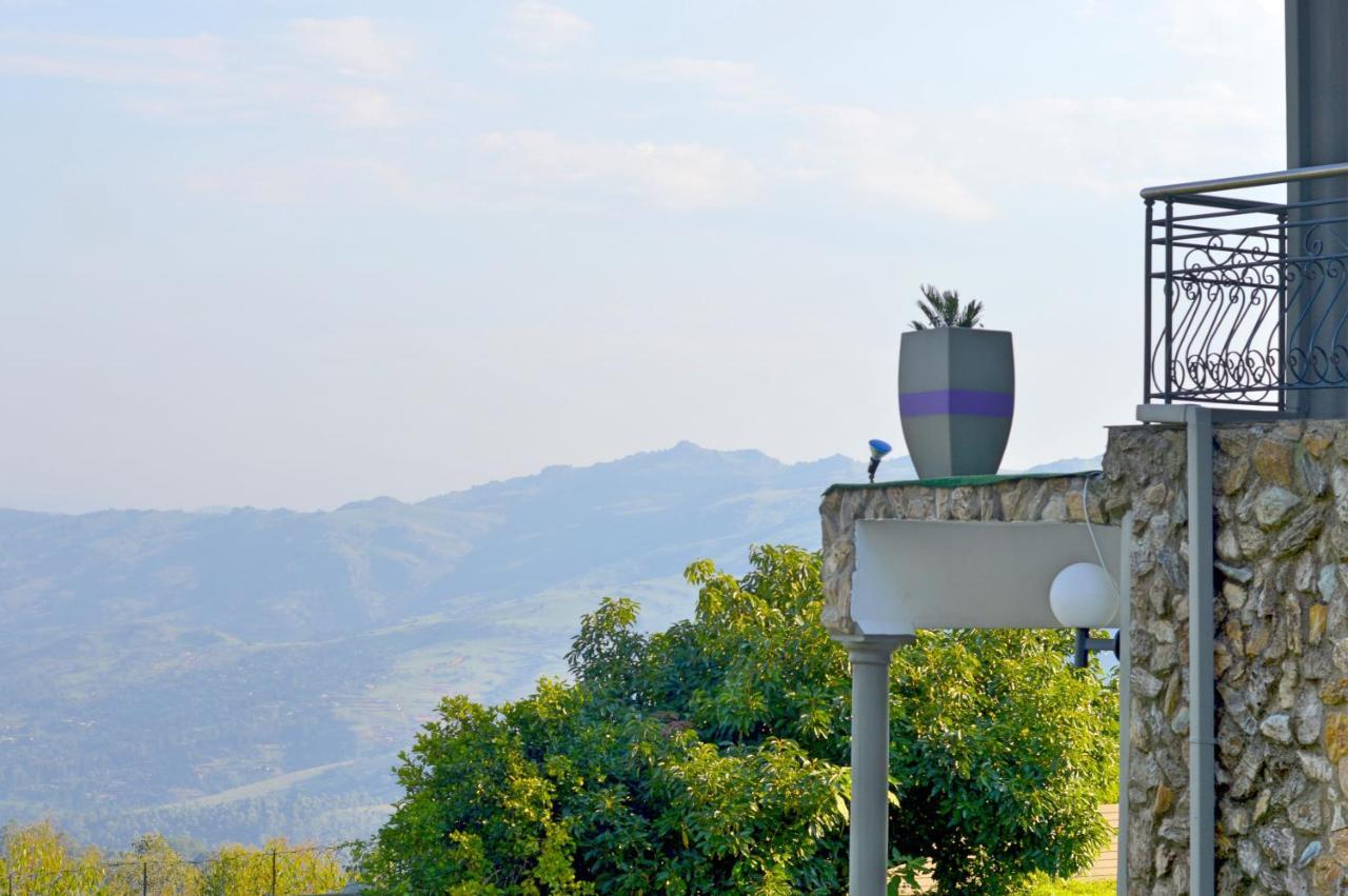 Rehoboth Mountain Suites มบาบาเน ภายนอก รูปภาพ